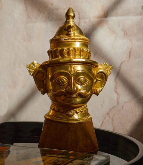 hand-cast-brass-shiva-head-with-wood-base