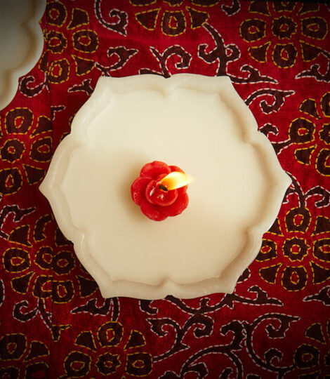 lotus-marble-bowl-rose-candle