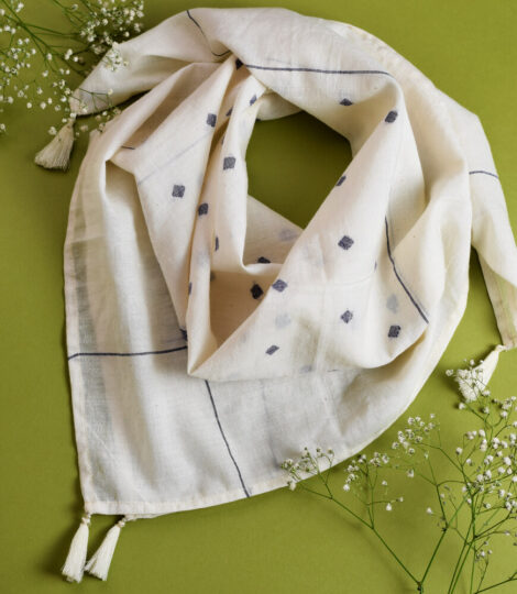 cream-khadi-jamdani-scarf-with-navy-dots-1