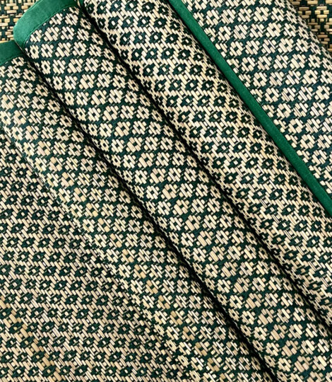 Maatir Premium Handcrafted Madurkathi Reed Woven Placemat India, Beige Green Table Mats and Runner for Dining Table