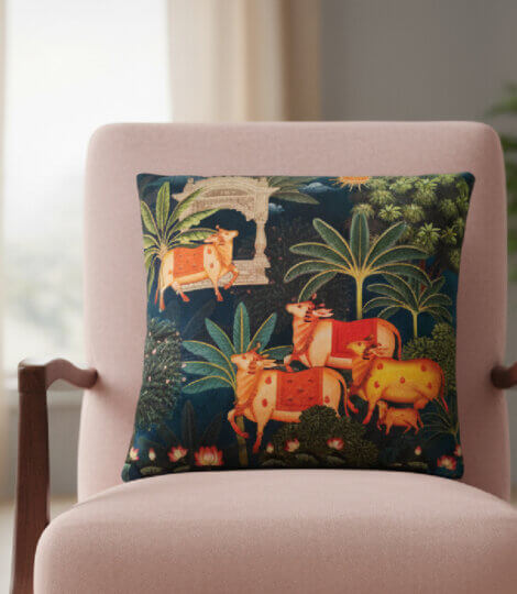 Maatir Velvet Pichwai Cushion Cover