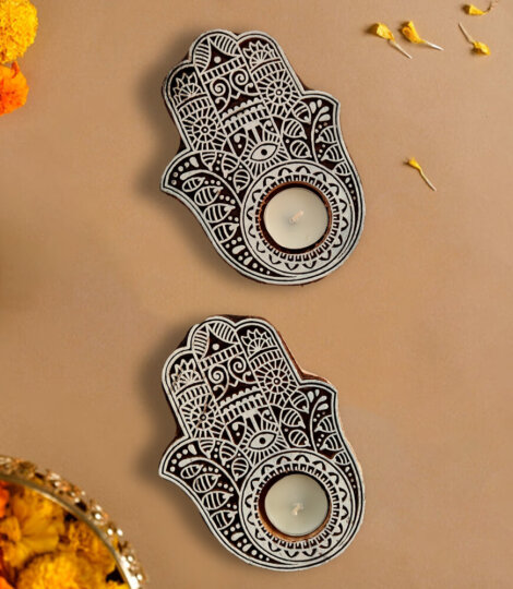 wooden-block-print-hand-shaped-tea-light-candle-holders-set-of-2-1